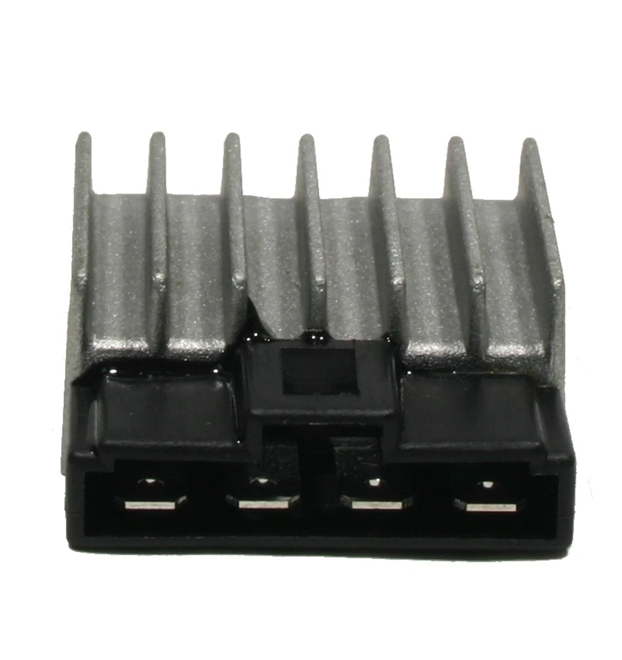 Yamaha V-Max 600, 1995-2000, regulador de voltaje 8AB-81910-00-00; DX/LE/SX/XT/XTC Foto 1 de 1