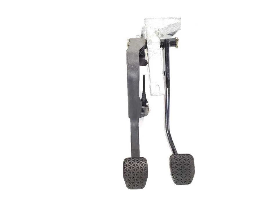 BMW 325I 1995 OEM pedales de freno y embrague  Foto 1 de 4