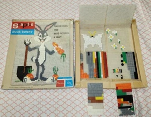 Tupperware Tupper Toys Bugs Bunny SnaPics Toy Vintage 1960s INCOMPLETE - Picture 1 of 10