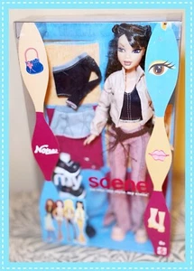 Muñeca Barbie My Scene Fashion Nolee Back to School 12" My City My Style 2003 de colección - Imagen 1 de 14