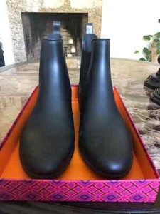 J. CREW Women's Matte Black Chelsea Rain Boots Size 11 - in ORIGINAL BOX - Picture 1 of 13