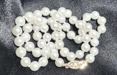 Vintage Knotted Beautiful White Pearl Necklace 14k Yellow Gold Clasp 18” - Image 1 of 4