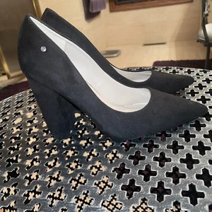 French Connection Faux Suede Black Heels Size 6 - Picture 1 of 7