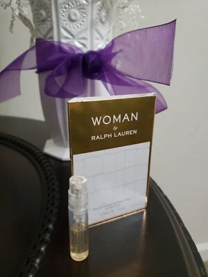 POR RALPH LAUREN "MUJER" Eau de Parfum Spray Tamaño de muestra 0,04 oz/1,2 ml con cubierta Foto 1 de 4