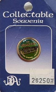 Vintage Souvenir The Miramont Castle Pin - Imagen 1 de 3