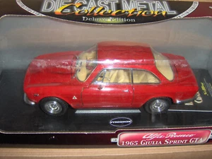 Alfa Romeo Giulia Sprint GTA Red 1965 Road Signature 1:18 - Foto 1 di 1