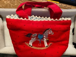 5" groß Die Spiegelburg rot Schaukelpferd bestickt Tasche mit Griffen gebraucht h2 - Bild 1 von 4