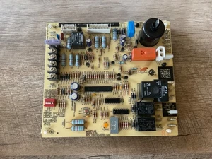 Furnace Control Circuit Board 62-104058-02 1194-83-2001A Rheem - Picture 1 of 3