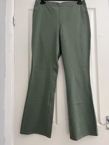 Isaac Mizrahi Live Khaki Bootcut Jeggings Size 16 - Picture 1 of 2