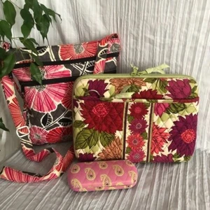 VERA BRADLEY Spring Flowers hardshell laptop case Triple Zip Cherry Blossom bag - Picture 1 of 15