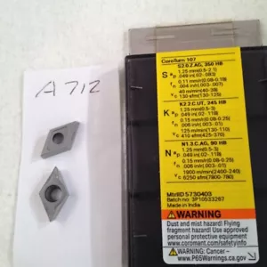 10 INSERTI IN CARBURO SANDVIK DCGT 3(2.5)1-UM NUOVI. DCGT 11T304-UM GR: H13A. {A712} - Foto 1 di 1