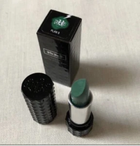 NUEVO - Kat Von D - Beso tachonado - Lápiz labial crema - Plan 9 - 0,10 oz - Imagen 1 de 2
