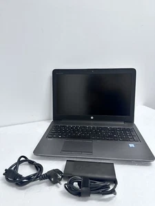 Computer portatile HP ZBook 15 G4 - Foto 1 di 9