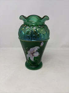 Fenton for QVC 2001 Emerald Green Lily Leaf Vase - Designer Showcase Series - Picture 1 of 8