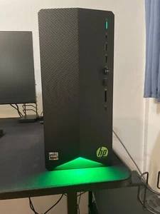 Gaming PC HP Pavillion + Razer Tastatur + Razer Maus - Bild 1 von 3