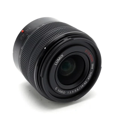 Panasonic Lumix G 14-42 mm f/3,5-5,6 Vario II Mega O.I.S. Lente HD MFT Foto 1 de 4