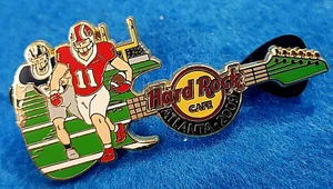 GUITARRA ATLANTA COLLEGE GRID IRON FOOTBALL RUNNING BACK 2009 Hard Rock Café PIN - Imagen 1 de 1