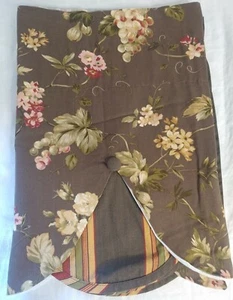 Waverly Napoli Espresso Scalloped Peek A Boo Valance 54" x 18" (#113) - Picture 1 of 11