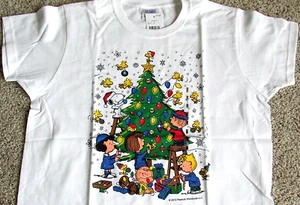 Snoopy Christmas T Shirt Peanuts Womans Medium White Decorating Tree - Picture 1 of 1