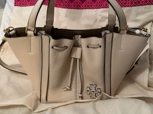 New Tory Burch McGraw Dragonfly Leather Tote, NWT, MSRP $548.00 - Picture 1 of 4