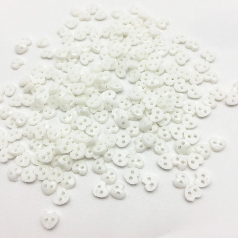 lot 50 Bouton coeur blanc 6mm scrapbooking bricolage décoration mercerie couture - Photo 1/1