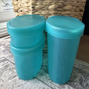 Juego de botes apilables Tupperware Impressions de colección ovalados 1-2-3 azul aguamarina e inserto - Imagen 1 de 10