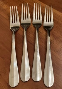Lotto di 4 posate forchette da pranzo Cambridge argento AURORA acciaio inox 18/0 - Foto 1 di 8