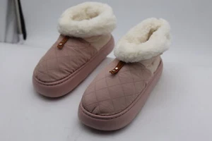 Women's Warm Plush Boots Size 7/8 - Picture 1 of 6