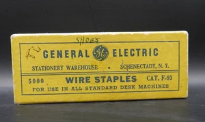 Vintage GE General Electric Drahtklammern CAT F-93 5000 (Teilbox) Sammlerstück - Bild 1 von 7