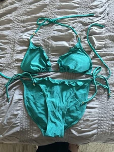 Ladies Green Frill Bikini Size 12 - Picture 1 of 2