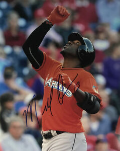MARCELL OZUNA Autographed Signed 11x14 Photo Picture Marlins Braves MLB All Star