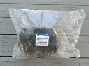 Genuine New Cooling Bottle for Jeep Wrangler JL Gladiator JT 19-24 68364312AC - Picture 1 of 5