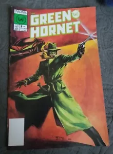 "On the Pad"" de NOW Comics de The Green Hornet Vol 1, No.8 de junio de 1990 - Imagen 1 de 2
