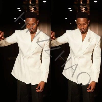 White Men's Suits Peak Lapel Double Breasted Evening Party Wedding Groom Tuxedo - Image 1 of 4