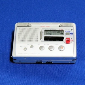SONY Stereo Cassette Player TCS-100 Audio Equipment Portable Player - Picture 1 of 11