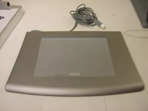 WACOM INTUOUS 2 GRAPHICS TABLET XD-0608-U - Picture 1 of 2