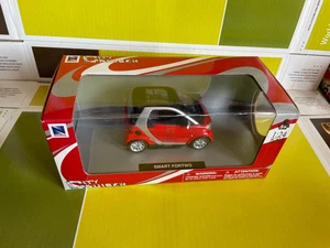 Newray new ray New-Ray Scale 1/24 SMART FORTWO w451 FOR TWO Metal Diecast - Picture 1 of 5