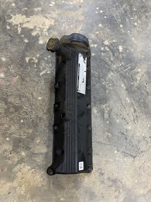 99-05 Ford F250 F350 F450 Excursion 6.8 V10 R Right Passenger Side Valve Cover - Image 1 of 4