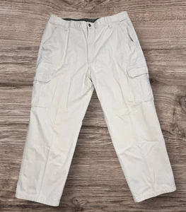 Wrangler Hero Originals Beige Cargo Pants Mens 38x30 Workwear Relaxed Fit Khaki - Picture 1 of 16