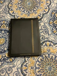 Cynthia Rowley Black Magnetic Folio For 9-10" Tablets NWT - Picture 1 of 3