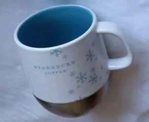 Starbucks Tasse Holiday 2007 Stainless Rubber Base Blue Snowflake 14oz White - Bild 1 von 21