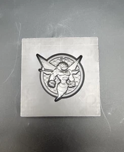 Molde de grafito de lingote 3D - abeja/avespa antropomórfica muscular - Imagen 1 de 3