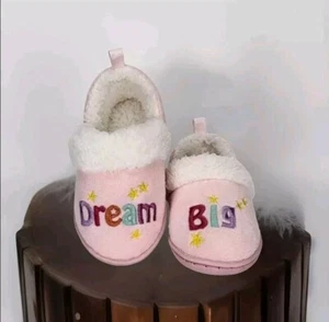 Girls Dream Big Pink & White Plush Slippers - Wonder Nation - Toddler Size 5 - Picture 1 of 12