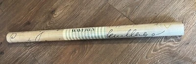 Papel pintado nuevo en caja patrón de escritura cursiva Waverly rollo doble Foto 1 de 4