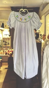 LK NW Boutique gesmoktes Bischofskleid Lavendel Gingham Schmetterlinge Gr. 5 - Bild 1 von 5