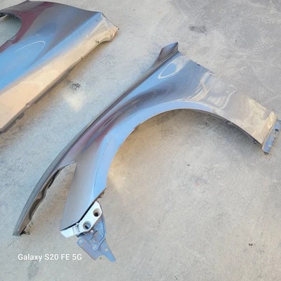 2011 infiniti m37 fenders - Image 1 of 4