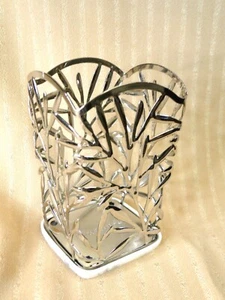 Bath & Body Works SILVER METAL VINE LEAF SOAP HOLDER Resin Marble Base - Picture 1 of 3