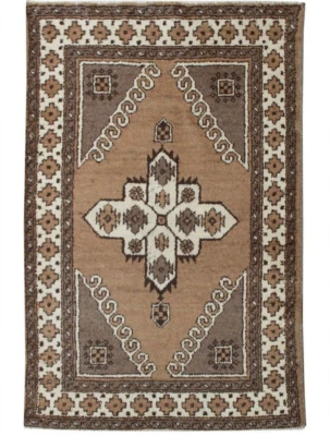 Традиционный винтажный шерстяной коричневый восточный ковер ручной вязки с геометрическим узором 4x6 - Изображение 1 из 4