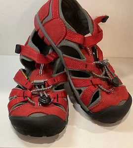 Sandali Keen bambino bambino scarpe punta chiusa taglia US 13 usati rosso nero lavabili - Foto 1 di 12