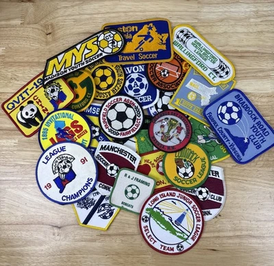 Lote de 25 parches de fútbol vintage años 70-80 bordados surtidos #2 Foto 1 de 4